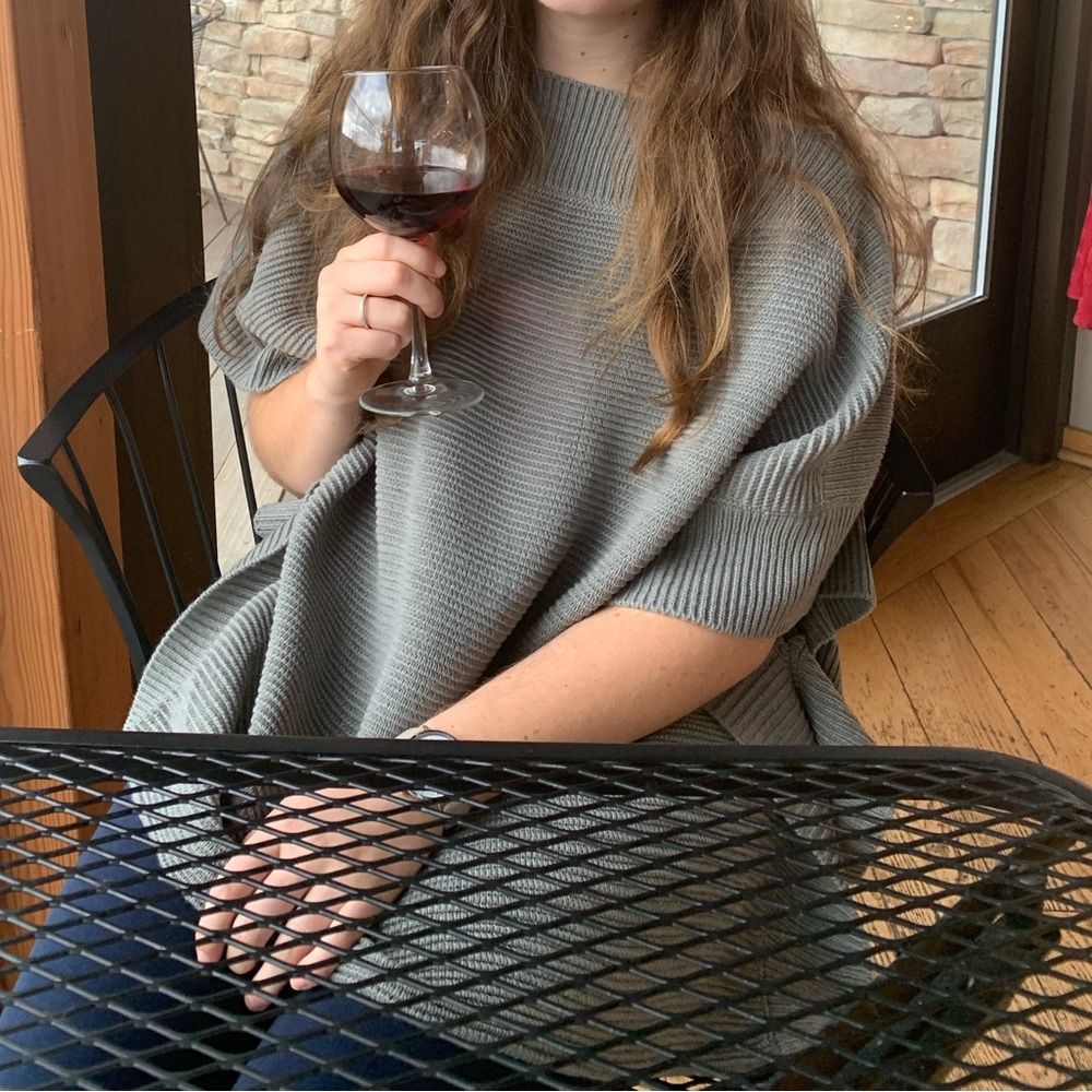 LOFT Elegant Gray Women's Poncho